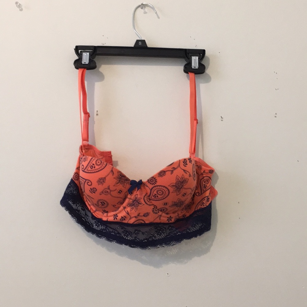 Bra